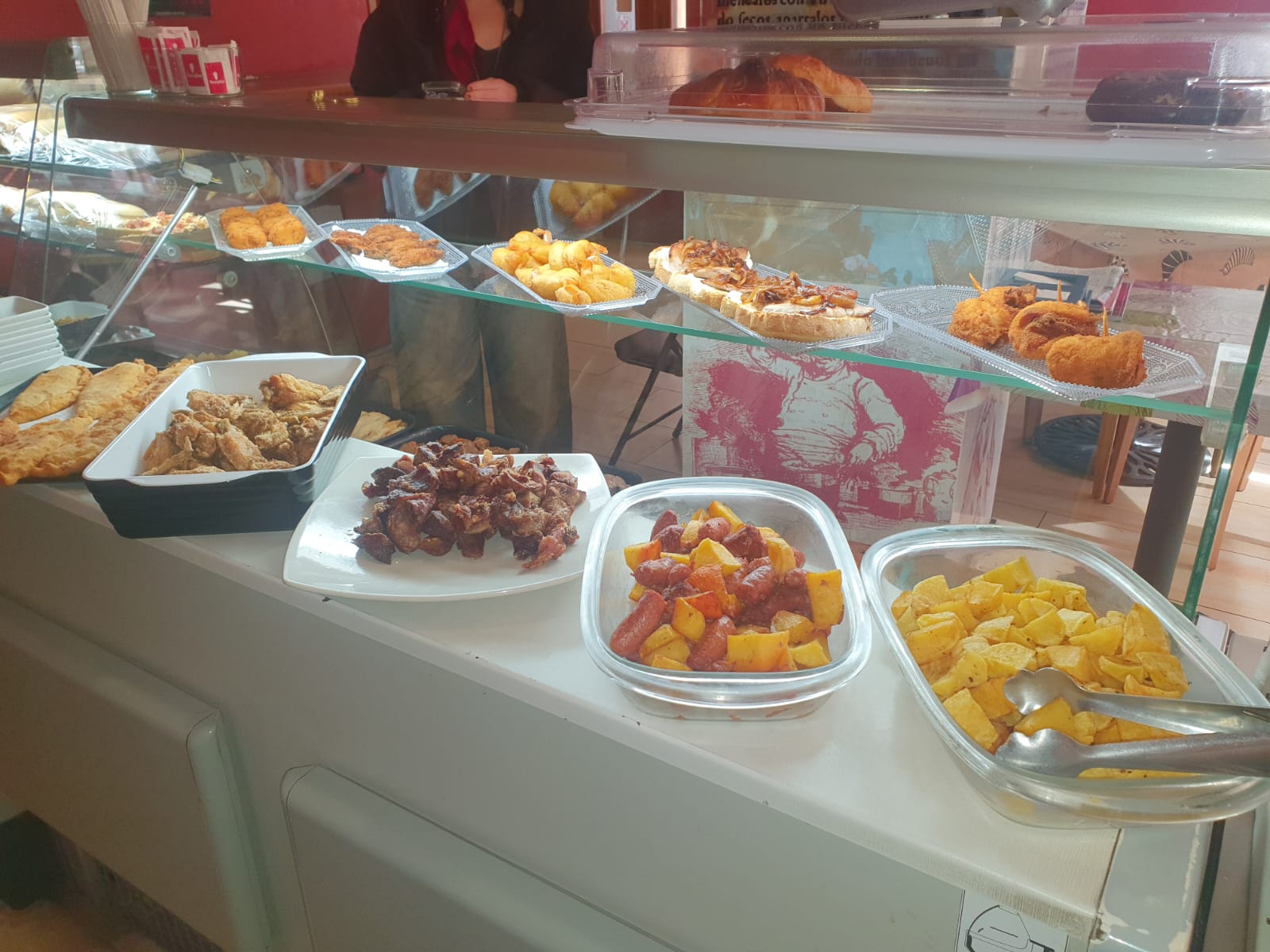 barra-tapas-menus-diarios-comida-casera-1