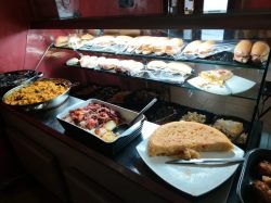 Tapas variadas a elegir a diario