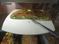 Tortilla de espinacas y queso