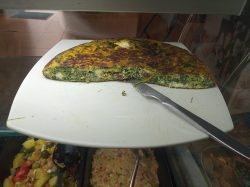 Tortilla de espinacas y queso